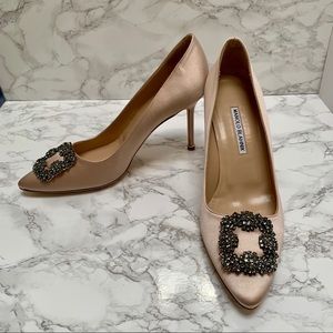 💢Manolo Blahnik 💢 Hangisi 90 Pumps